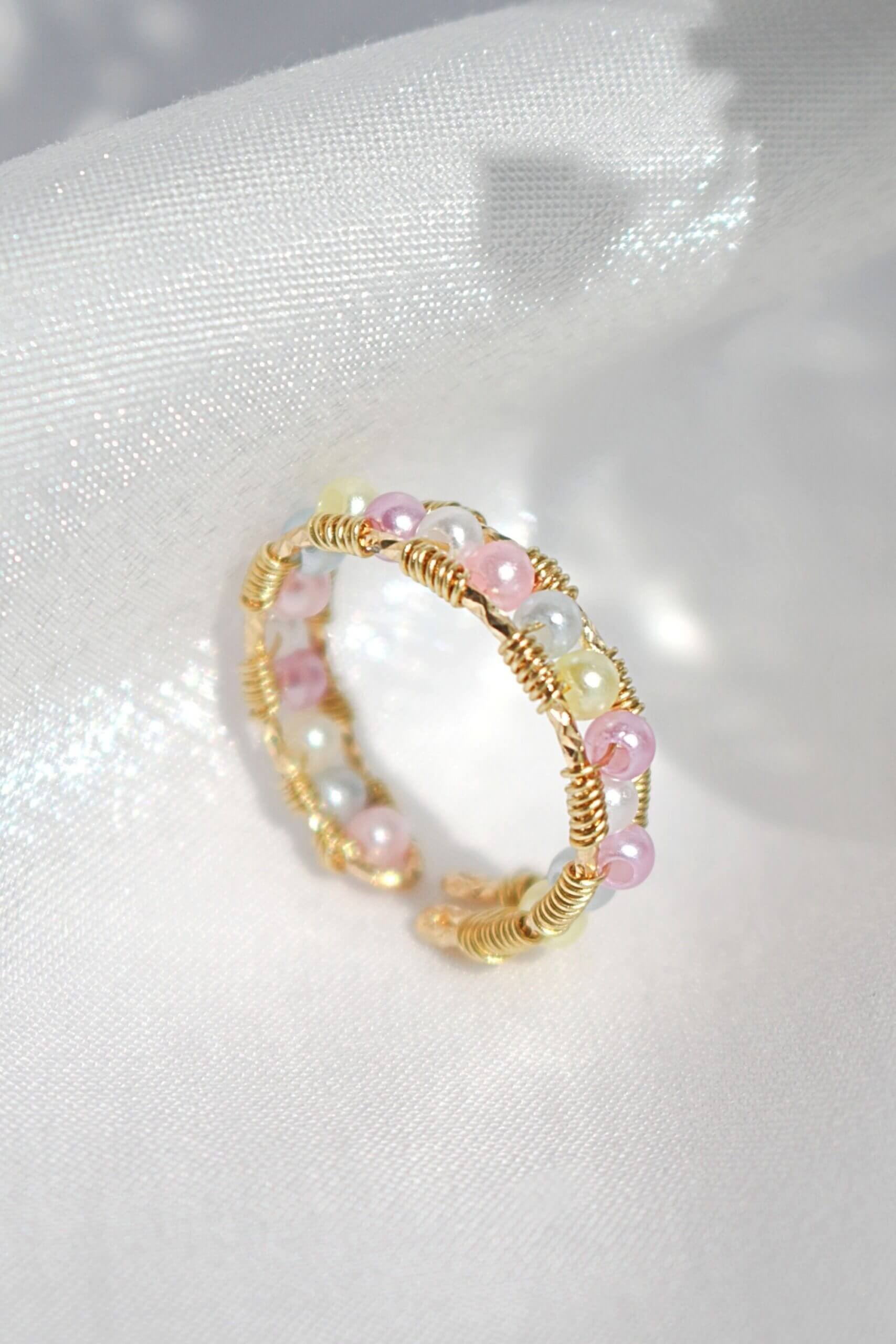 18 Karaat Gouden Pastel Regenboog Ring met Parels
